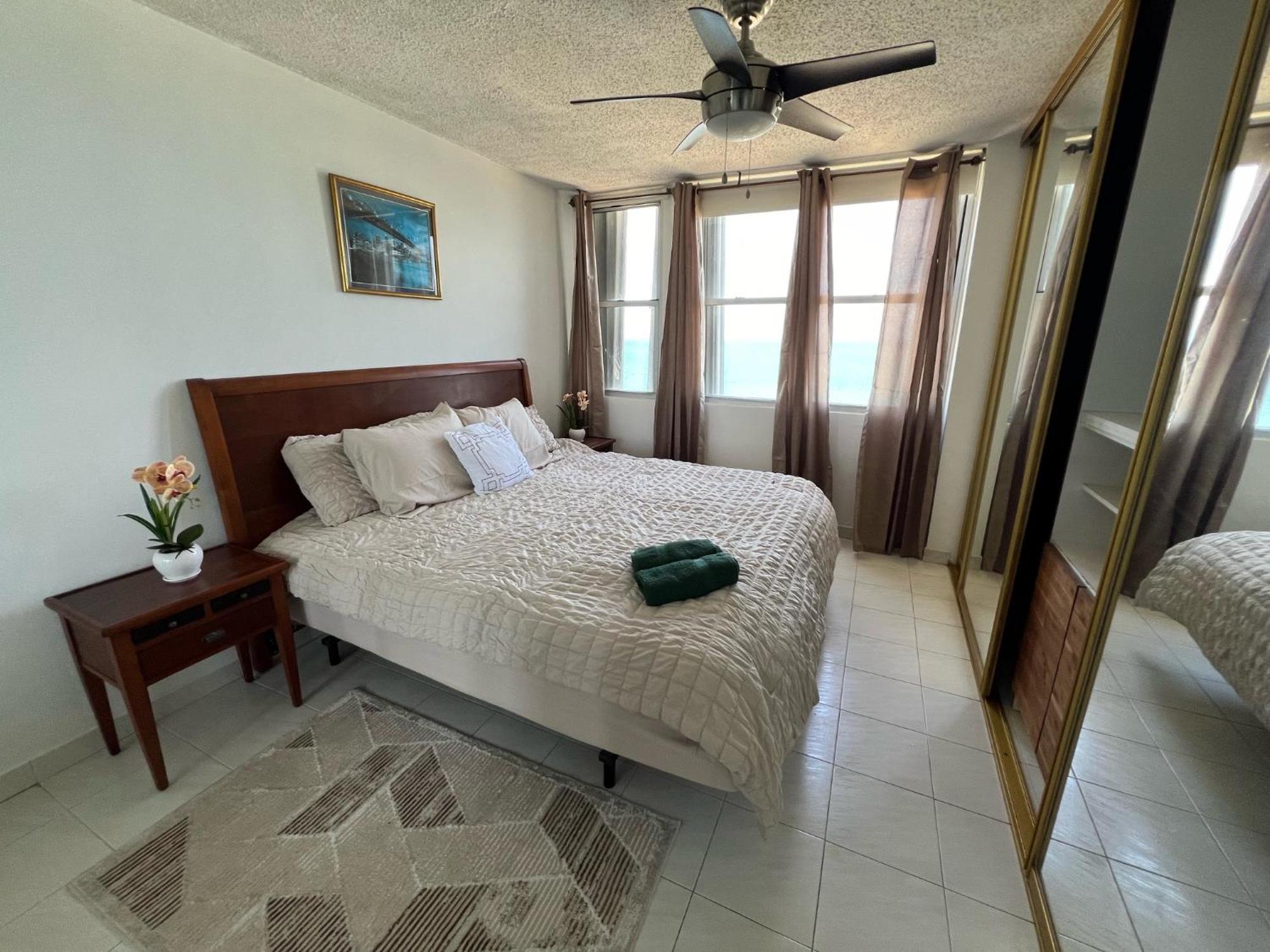 Ferienwohnung Gorgeous Ocean View 1Br W/Beach Acess & Pool San Juan Exterior foto