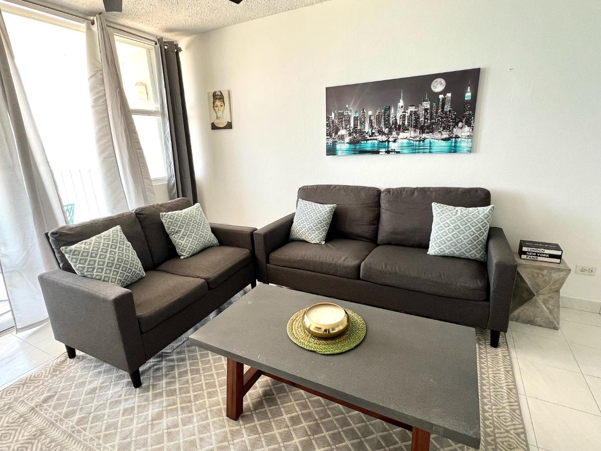 Ferienwohnung Gorgeous Ocean View 1Br W/Beach Acess & Pool San Juan Exterior foto